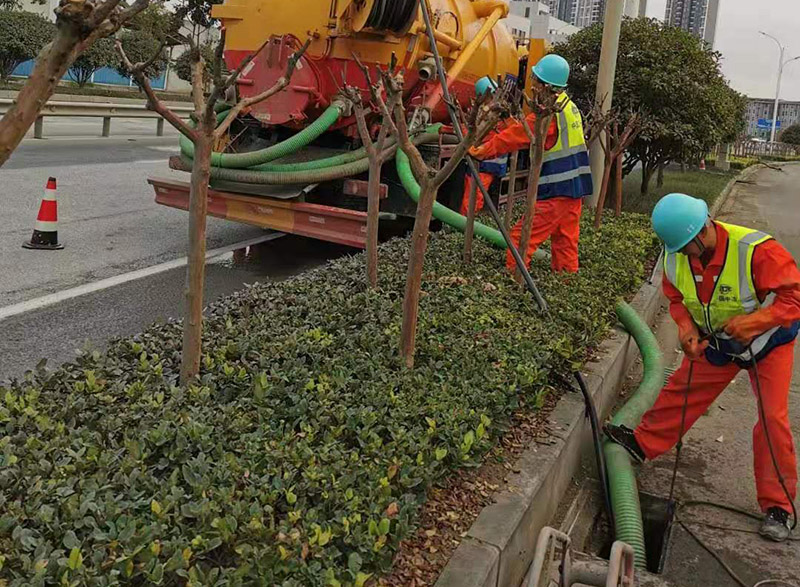 阳新市政管道清淤
